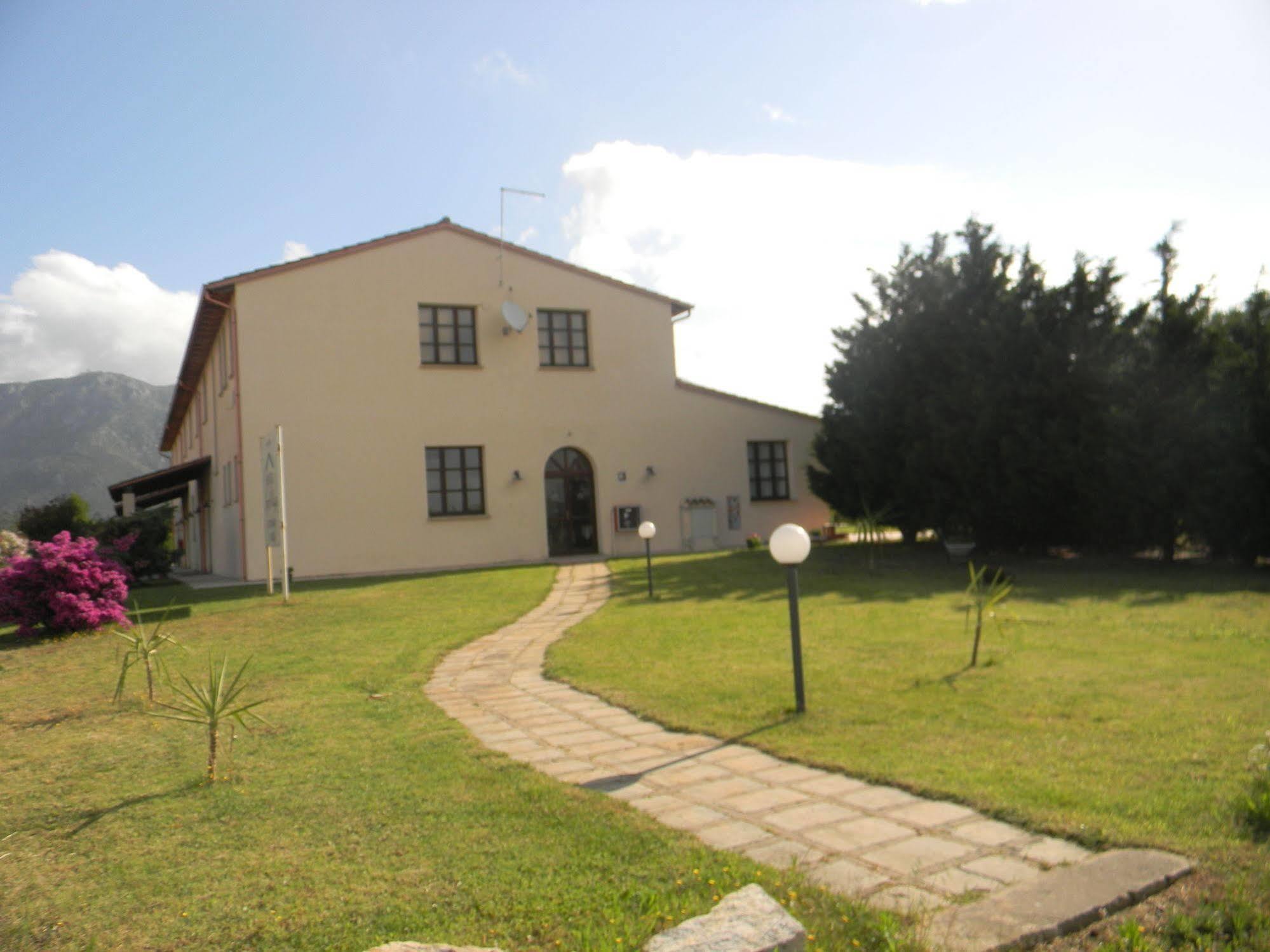 Hotel Sport Village Iglesias Dış mekan fotoğraf