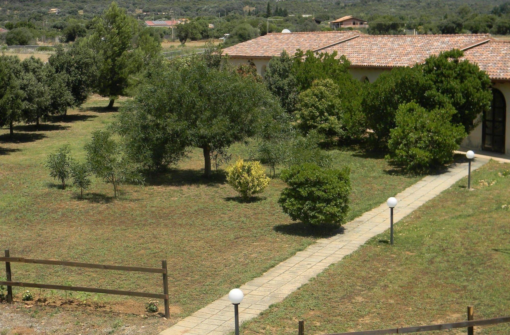 Hotel Sport Village Iglesias Dış mekan fotoğraf