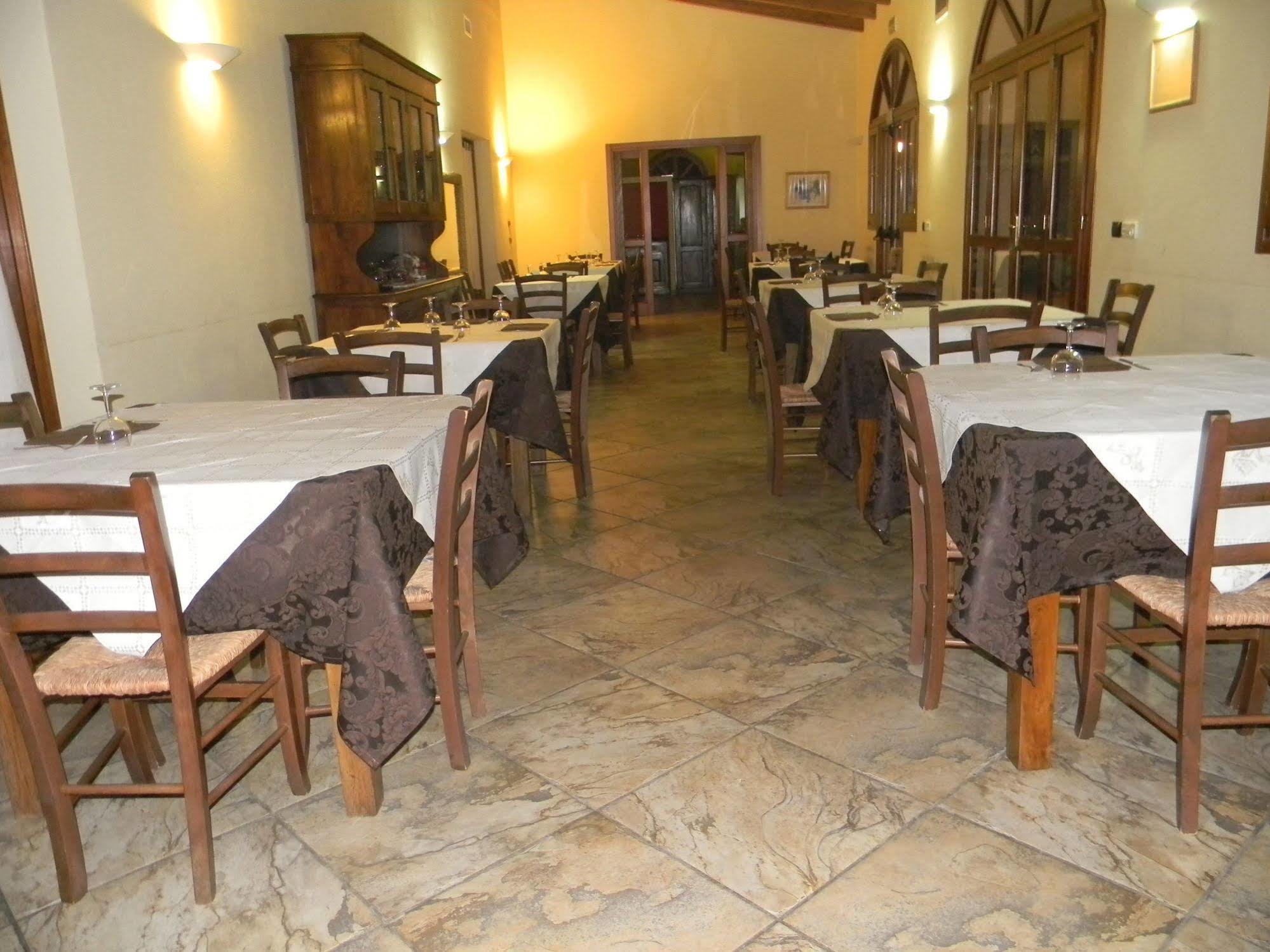 Hotel Sport Village Iglesias Dış mekan fotoğraf